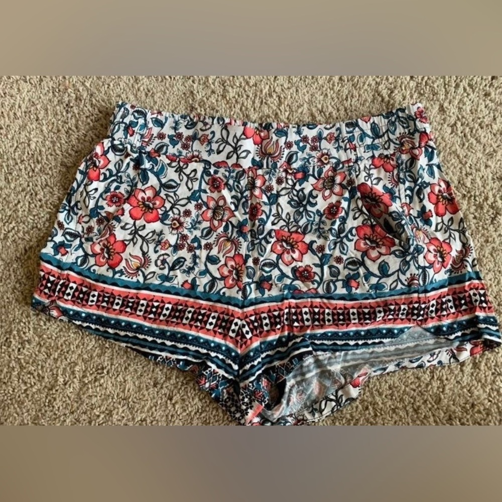 Express Floral Shorts